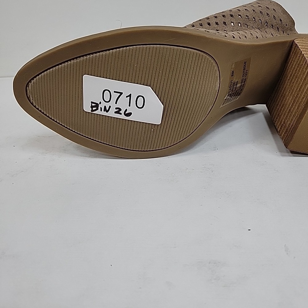 Madden Girl Heeled Mules Perforated Upper Leather Womens Sz 8 M Block 3" Heel - Picture 7 of 7